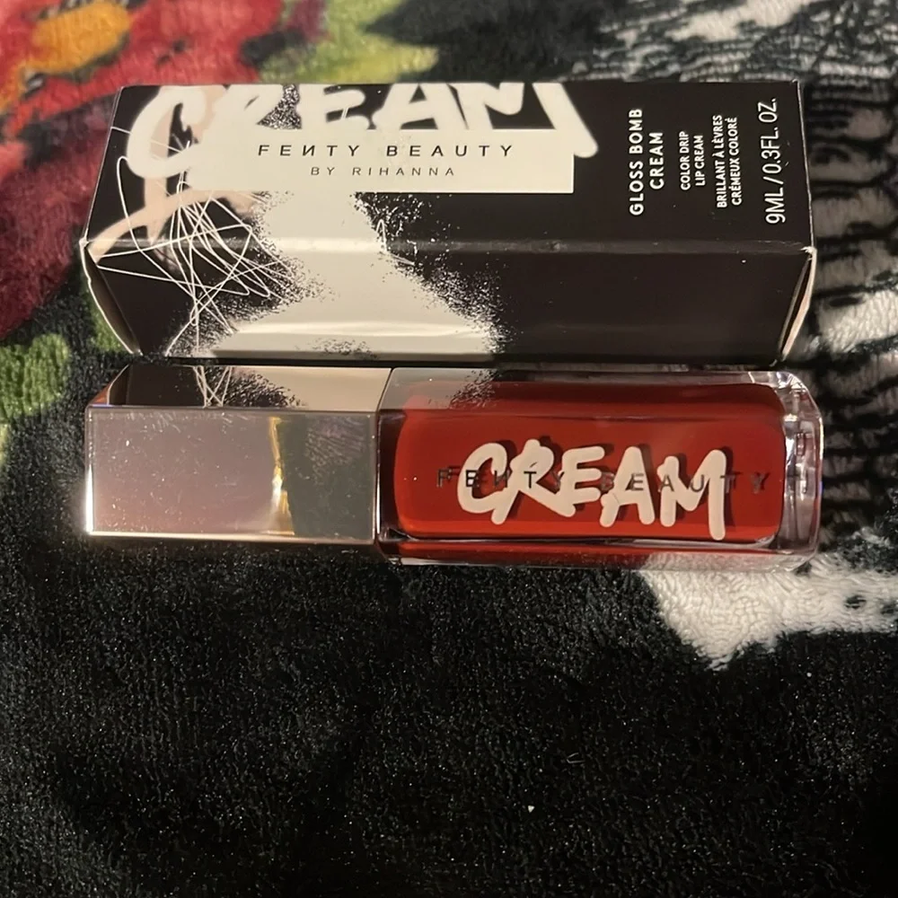 Fenty Fruit Snackz 05 Gloss Bomb Cream Color Drip Lip Cream